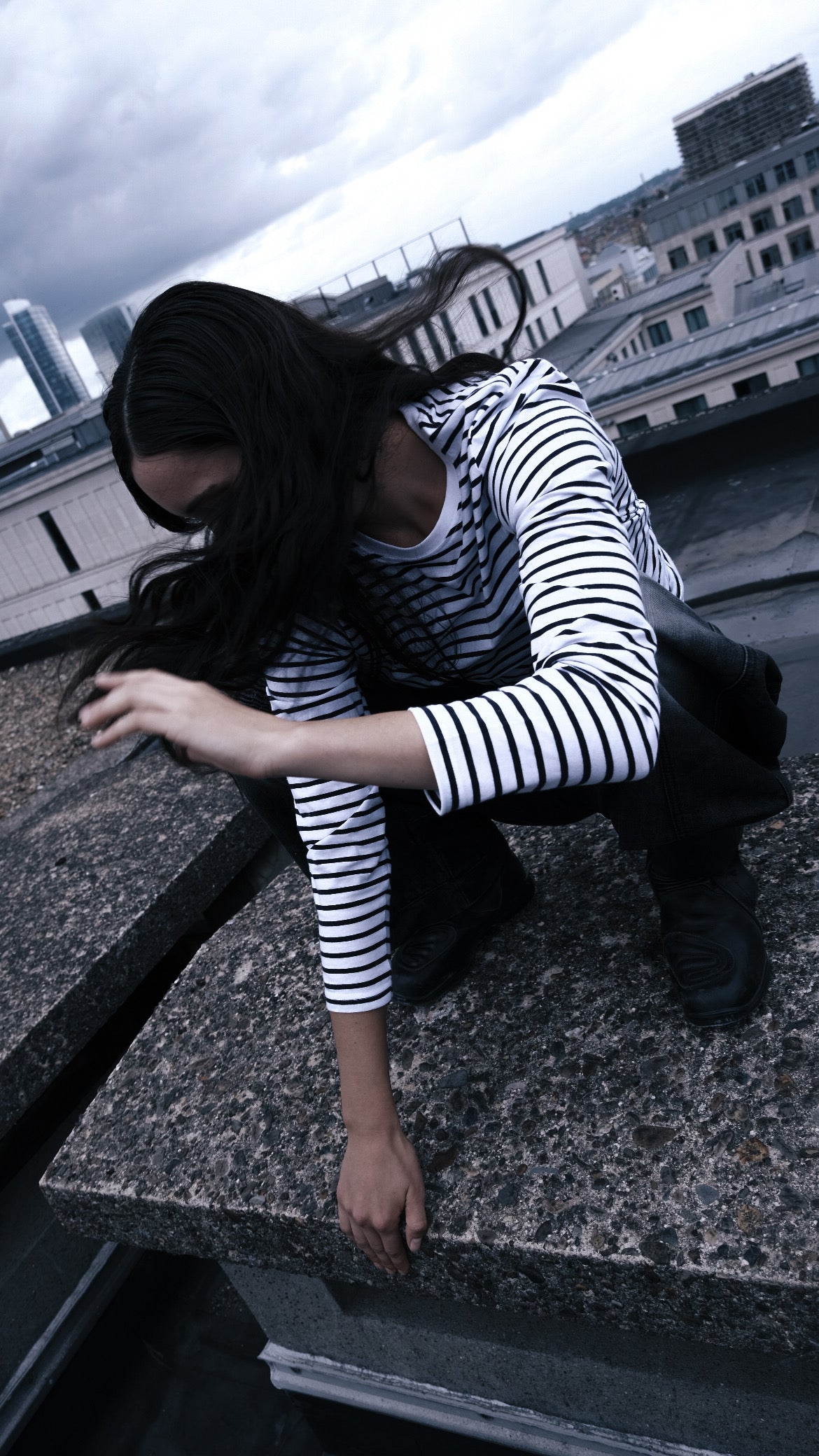 STRIPED MO6 LONGSLEEVE