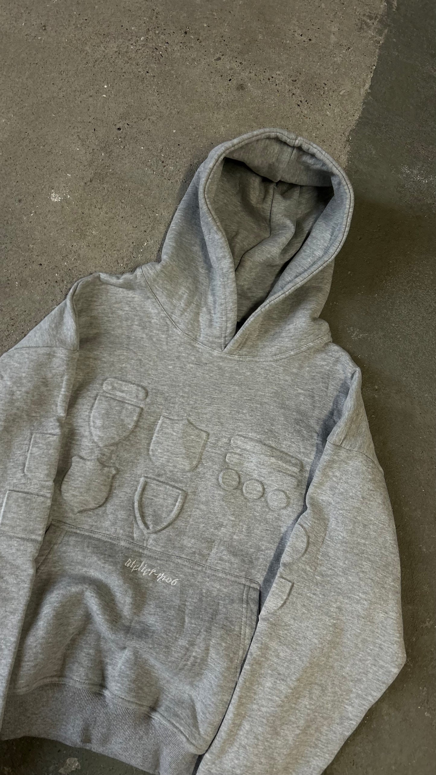 3D SHIELD HOODIE (heather grey)